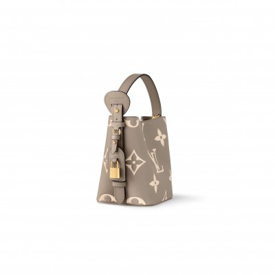 LOUIS VUITTON ALL IN BB M13045 (18*16*12)
